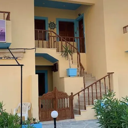 Fisherman's Appartement Foiníkion